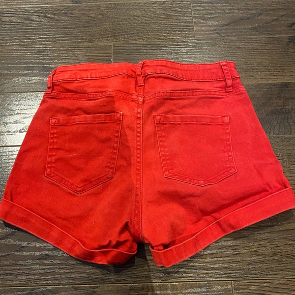 H&M Red Shorts - Picture 2 of 2